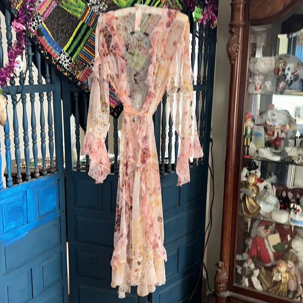 NWT Victoria’s Secret GORGEOUS Chiffon Wrap Belted Ruffle Robe with Bell SleeveS - Picture 3 of 10